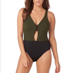 Amoressa Eclipse Ursa One-Piece with tags